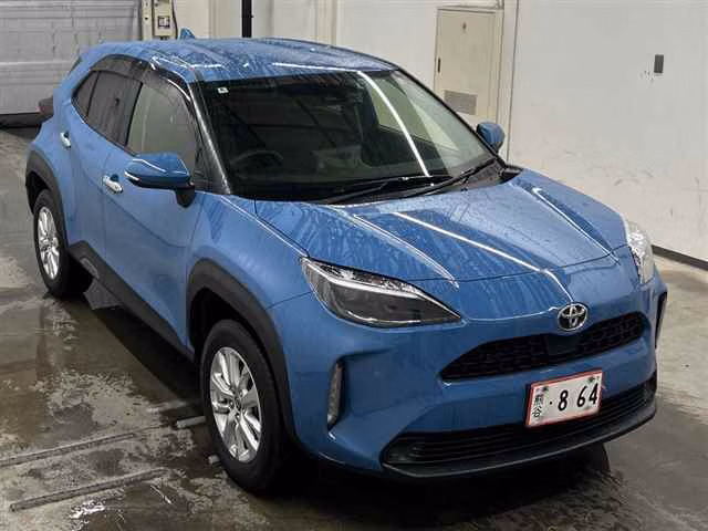 TOYOTA YARIS CROSS