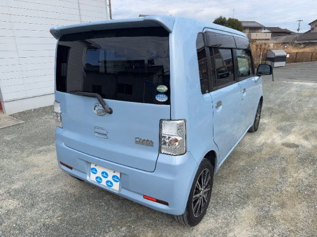 DAIHATSU MOVE CONTE