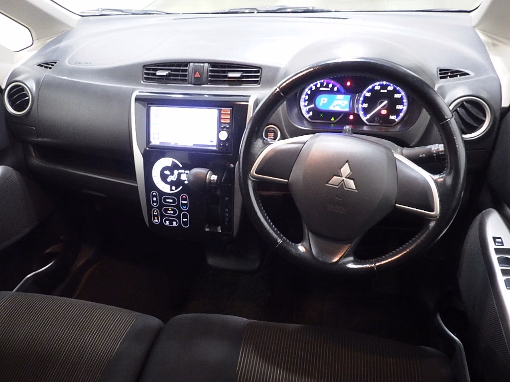 MITSUBISHI EK CUSTOM