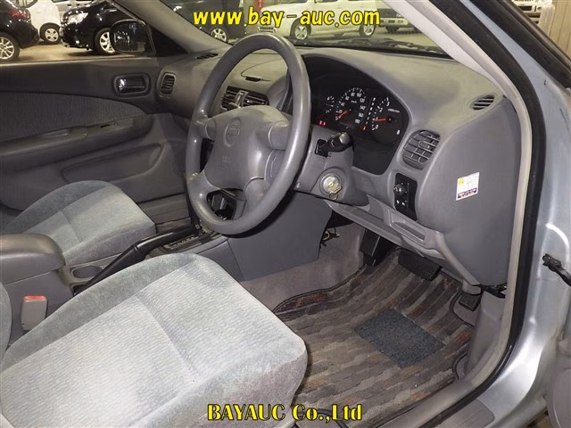 NISSAN SUNNY