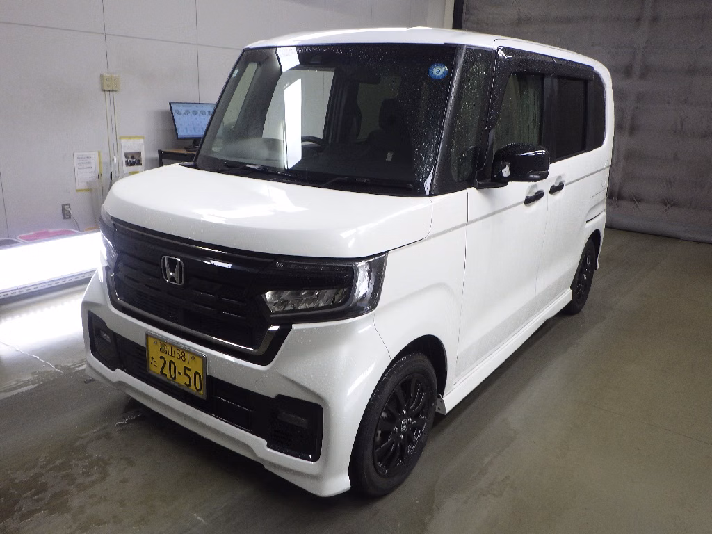 HONDA N-BOX