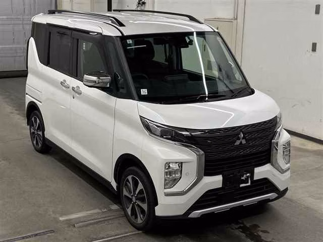 MITSUBISHI EK SPACE
