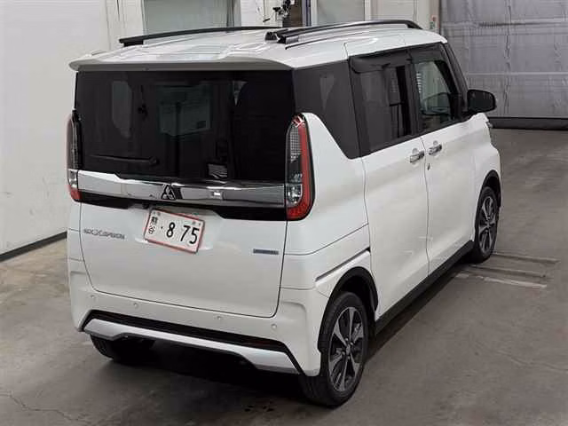 MITSUBISHI EK SPACE