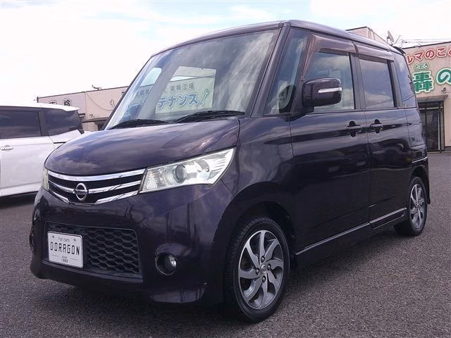 NISSAN ROOX