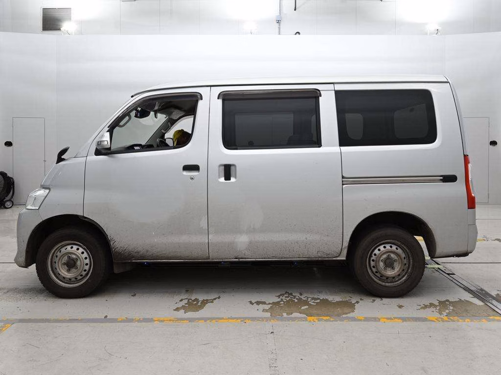 TOYOTA TOWN ACE