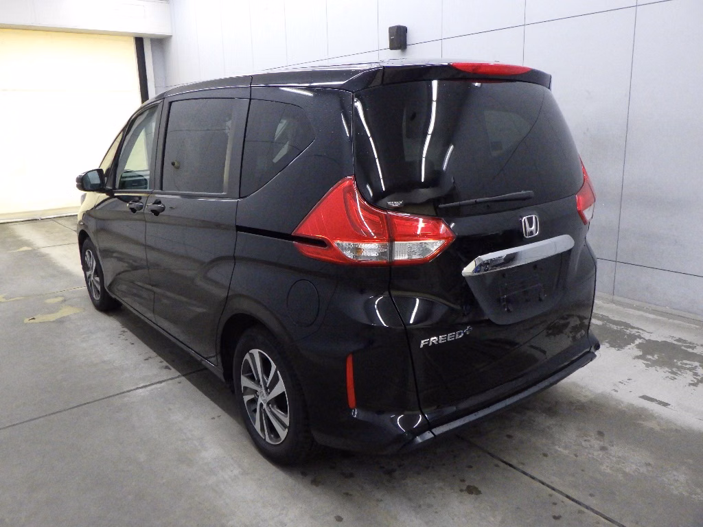 HONDA FREED+