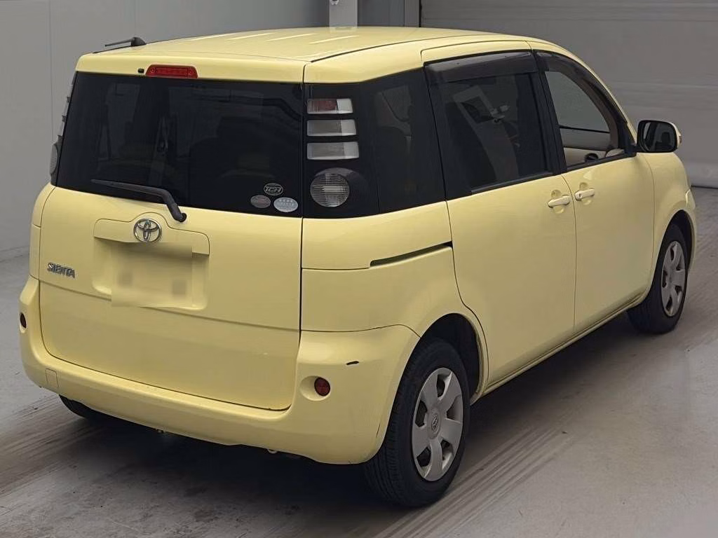 TOYOTA SIENTA