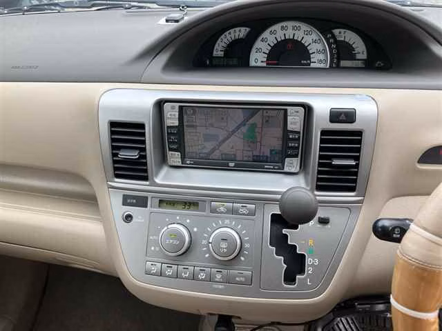 TOYOTA RAUM