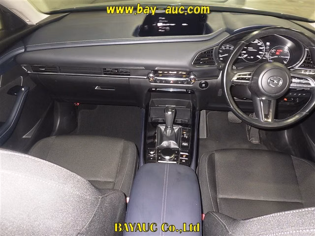 MAZDA CX-30