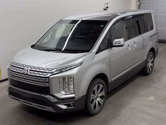 MITSUBISHI DELICA D:5