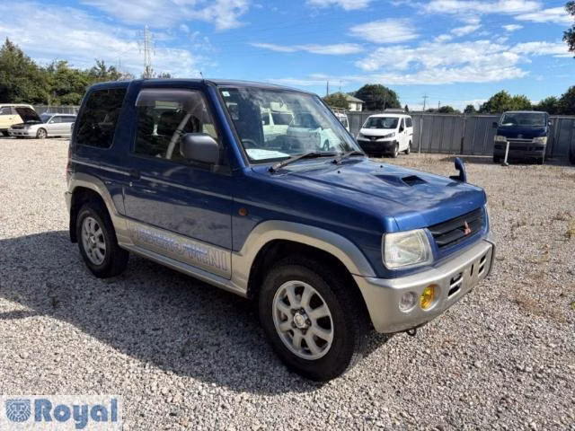 MITSUBISHI PAJERO MINI