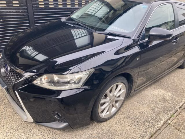 LEXUS CT200H