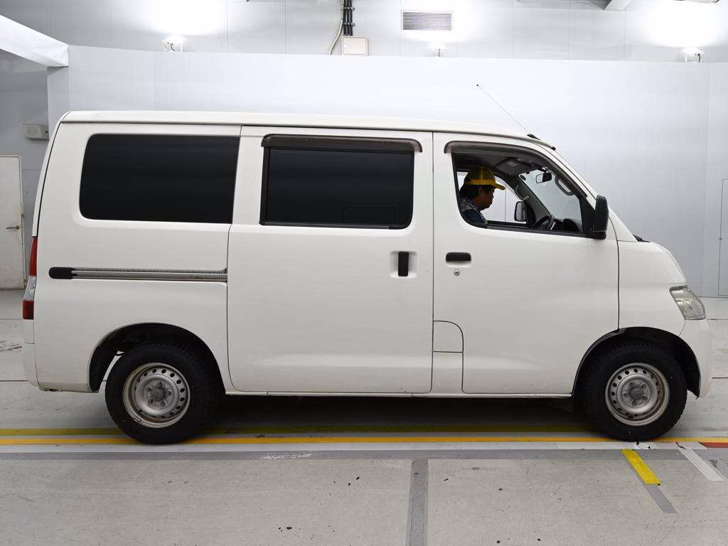 TOYOTA LITE ACE