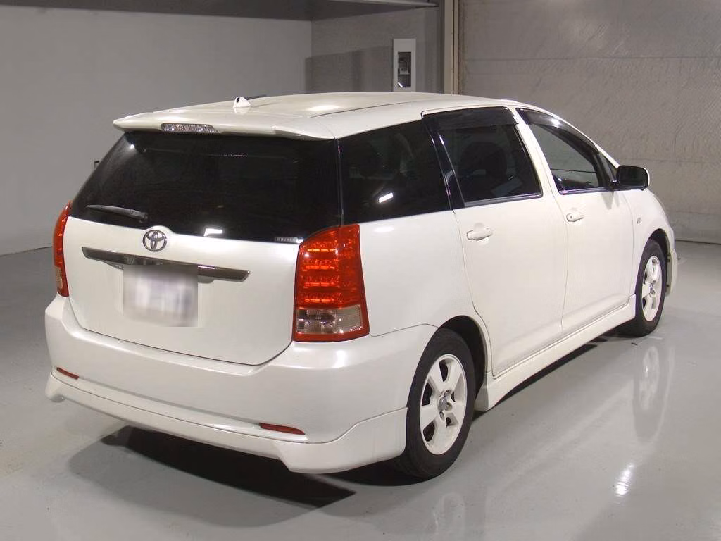 TOYOTA WISH