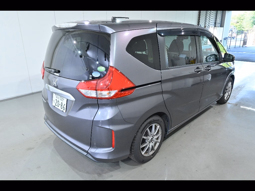 HONDA FREED+