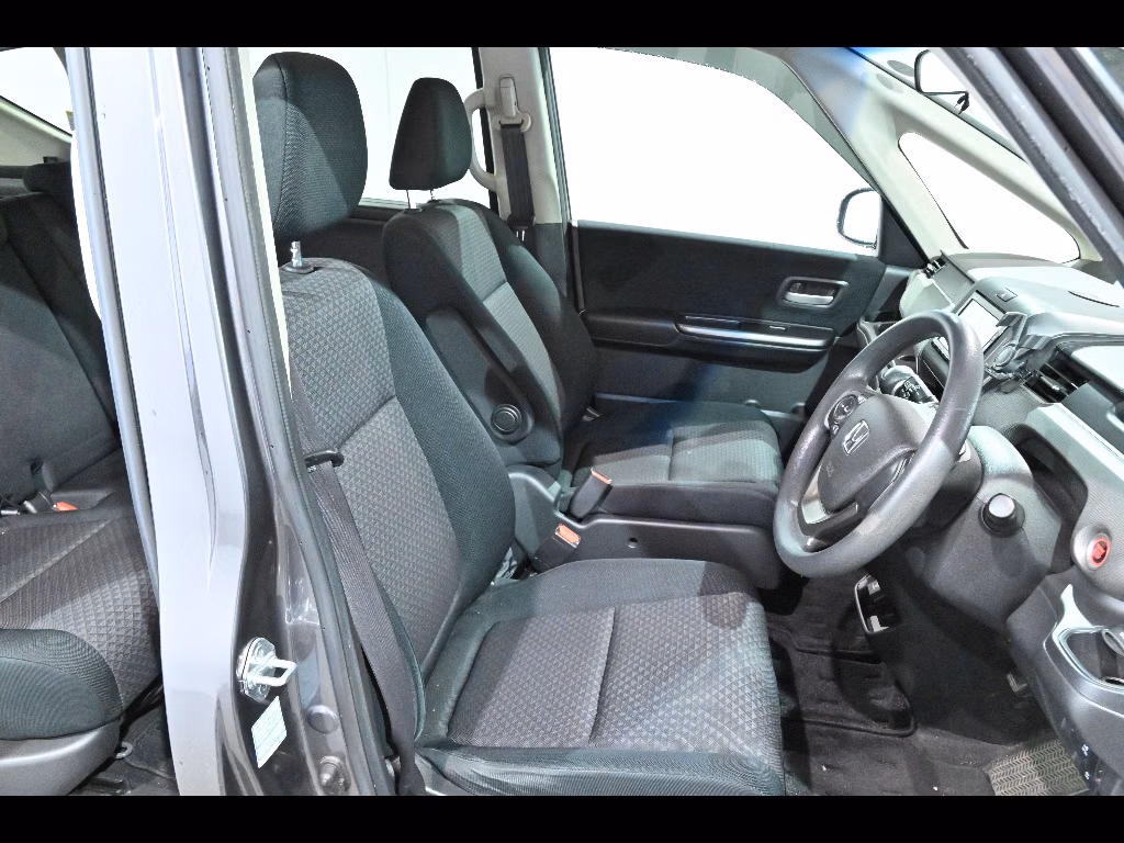 HONDA FREED+