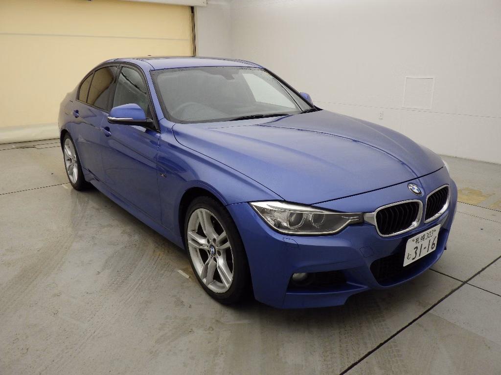 BMW 3-SERIES