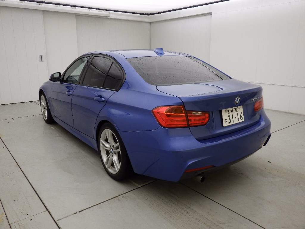 BMW 3-SERIES
