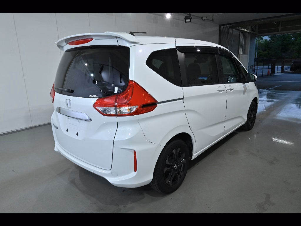 HONDA FREED+