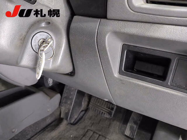 MITSUBISHI MINICA