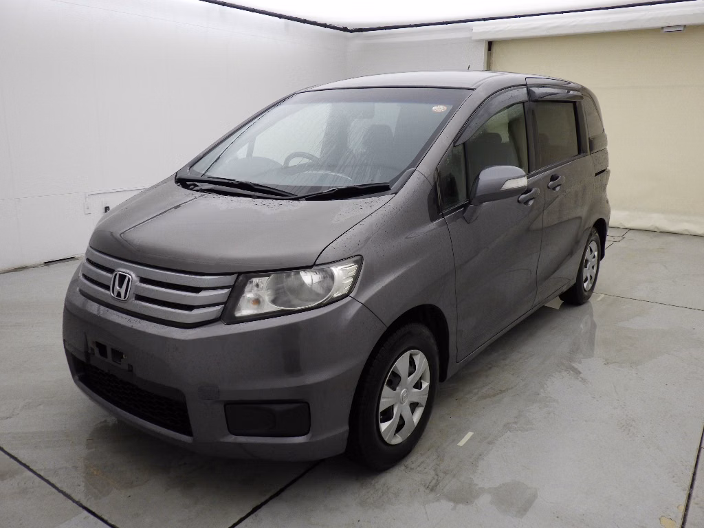 HONDA FREED SPIKE