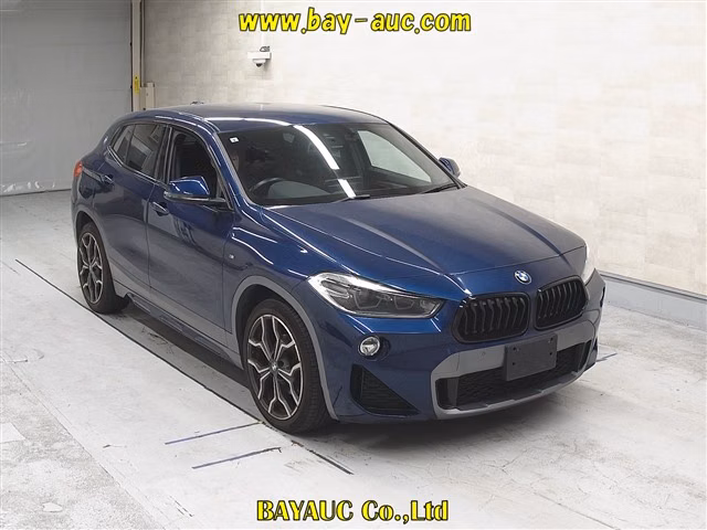 BMW X2