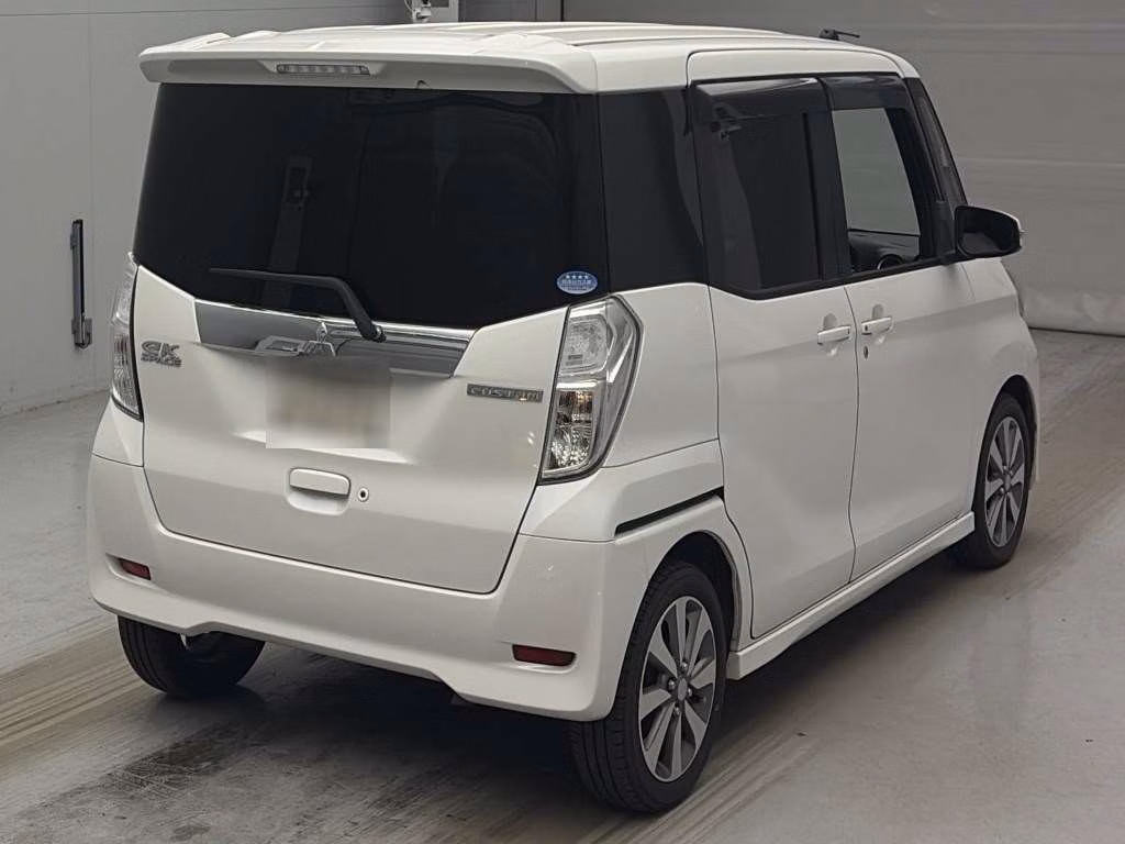 MITSUBISHI EK SPACE
