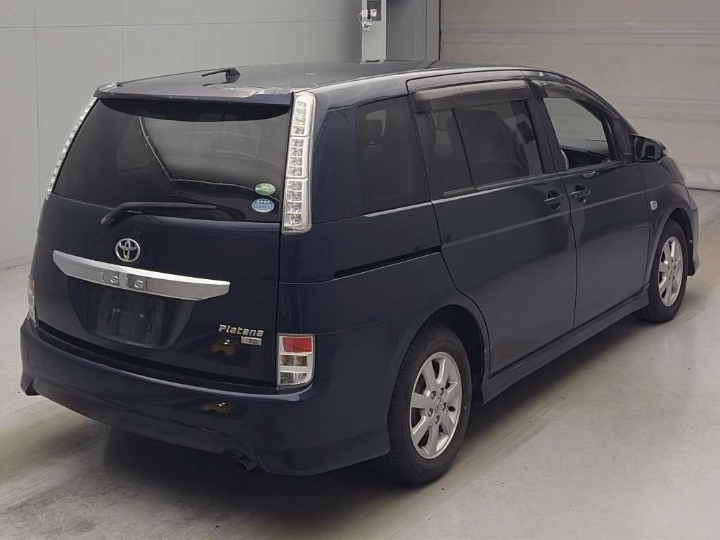 TOYOTA ISIS