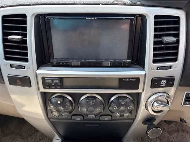 TOYOTA HILUX SURF