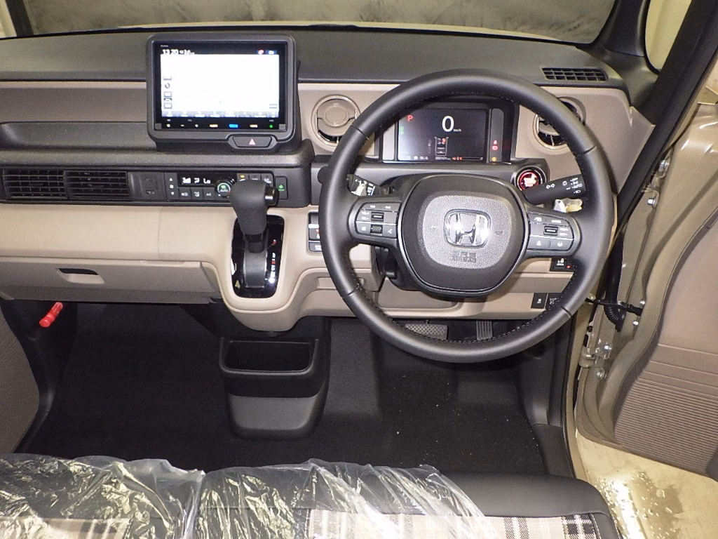HONDA N-BOX