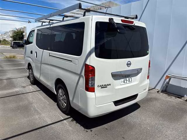 NISSAN NV350 CARAVAN