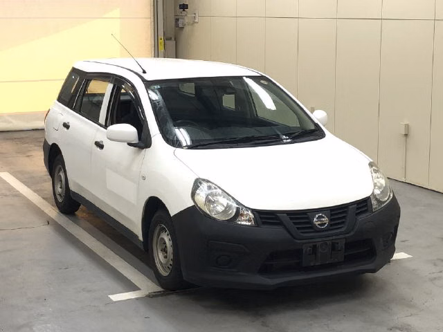 NISSAN AD
