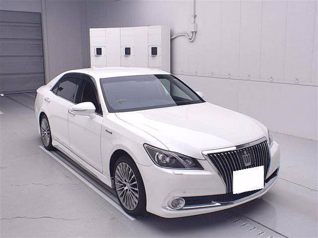 Toyota Crown Majesta
