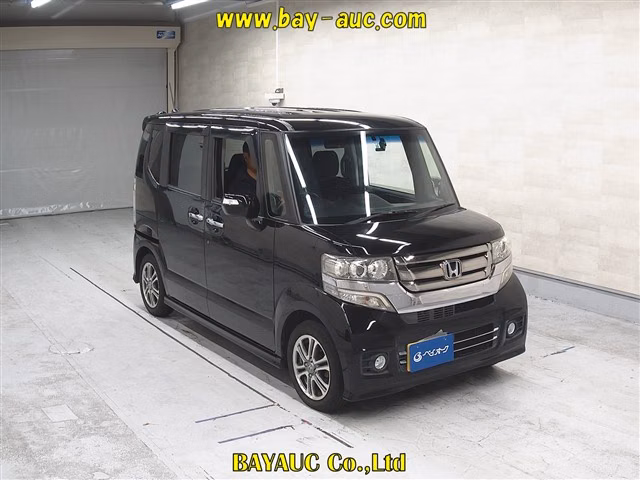 HONDA N-BOX