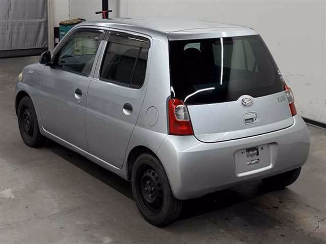 DAIHATSU ESSE
