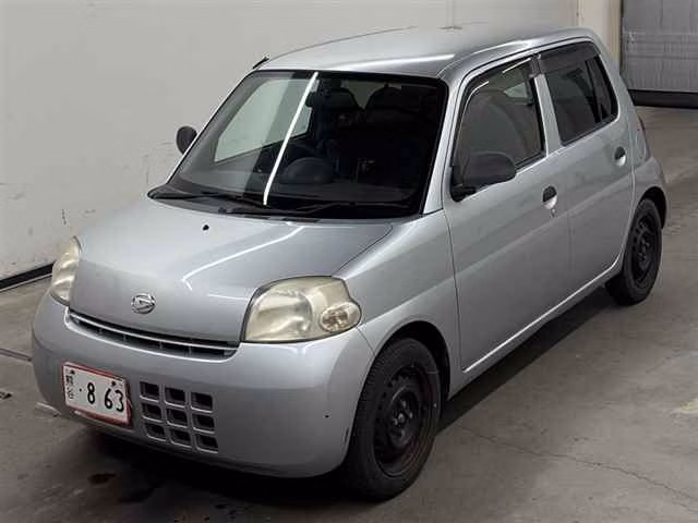 DAIHATSU ESSE