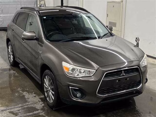 MITSUBISHI RVR