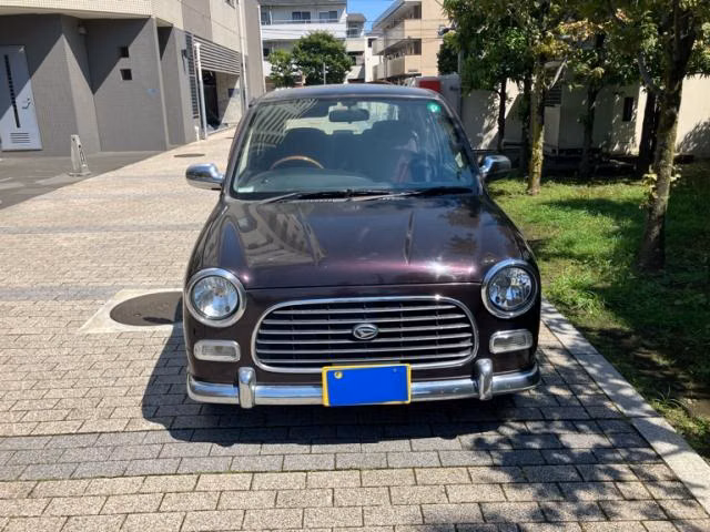 Daihatsu Mira Gino
