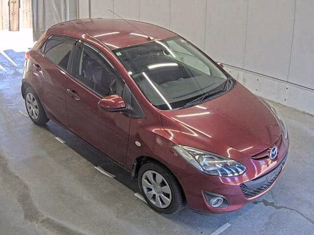 MAZDA DEMIO