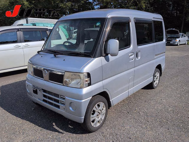 NISSAN CLIPPER