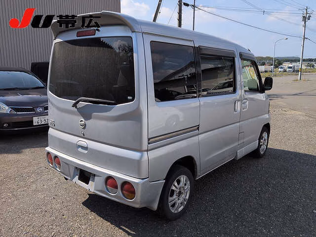 NISSAN CLIPPER