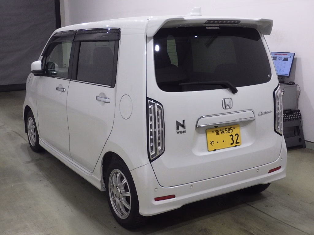 HONDA N-WGN