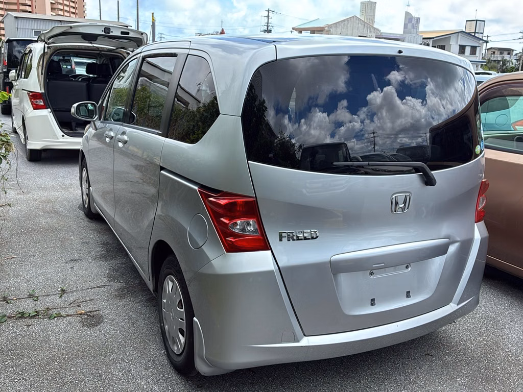 HONDA FREED