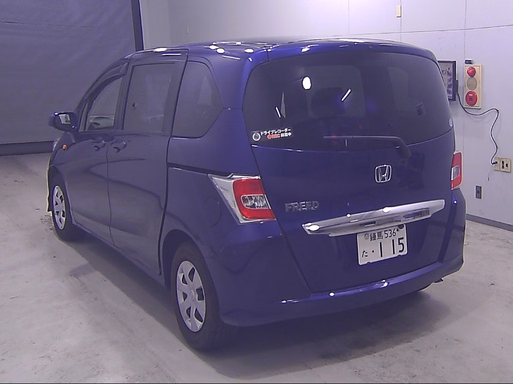 HONDA FREED