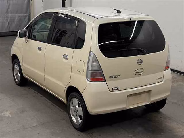NISSAN MOCO