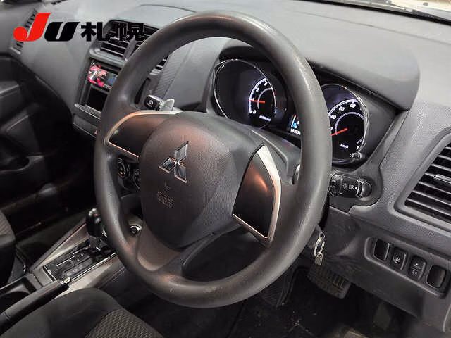 MITSUBISHI RVR