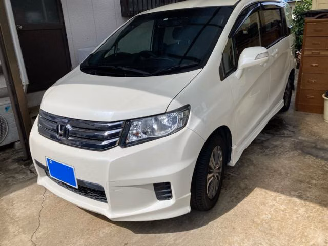 HONDA FREED SPIKE