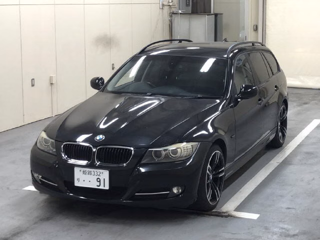 BMW 3-SERIES