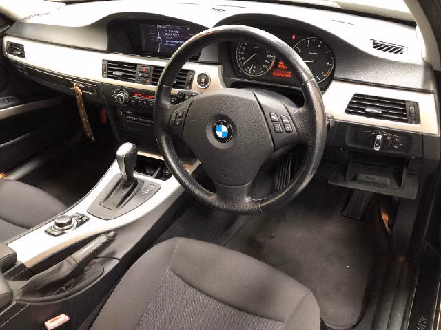 BMW 3-SERIES