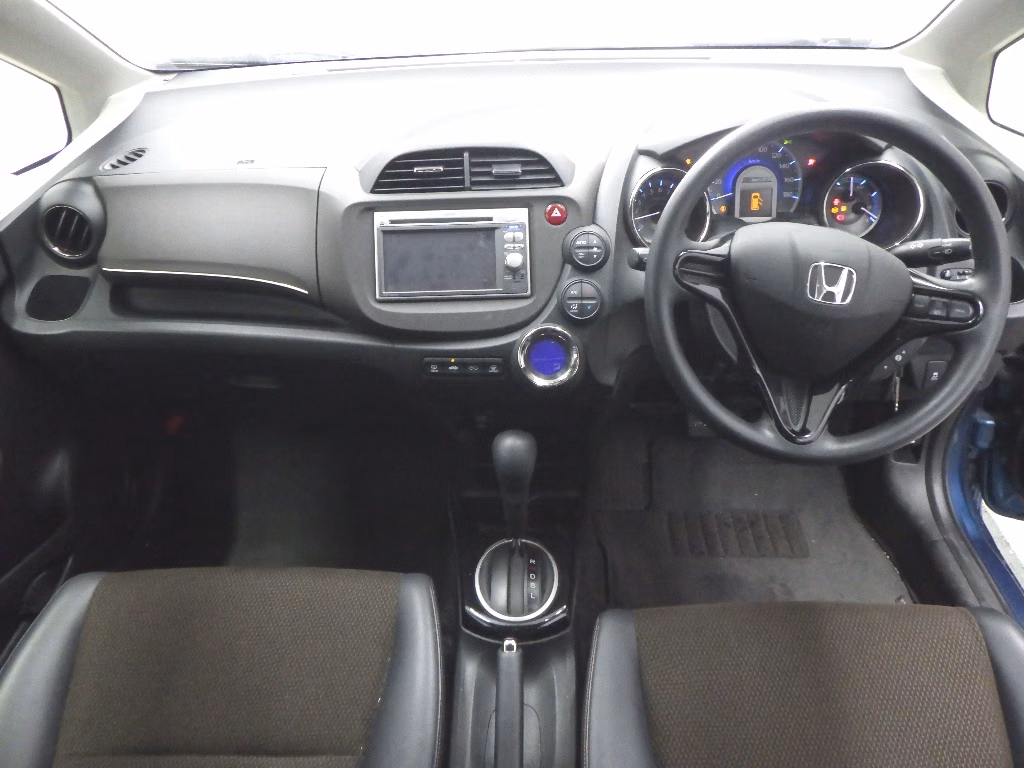 HONDA FIT SHUTTLE